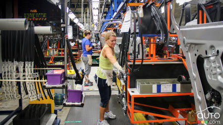 General Motors to hire 700 engineers in Ontario
