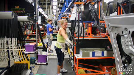 General Motors embauchera environ 700 ingénieurs