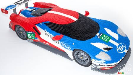 Une Ford GT construite avec 40 000 pièces de LEGO aux 24 Heures du Mans