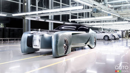 Rolls-Royce dévoile son concept très futuriste VISION NEXT 100