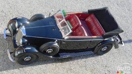 Une Mercedes-Benz 1938 unique, bombardée en 1942, revit à nouveau