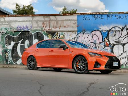 16 Lexus Gs F Aimed In The Wrong Direction Car Reviews Auto123