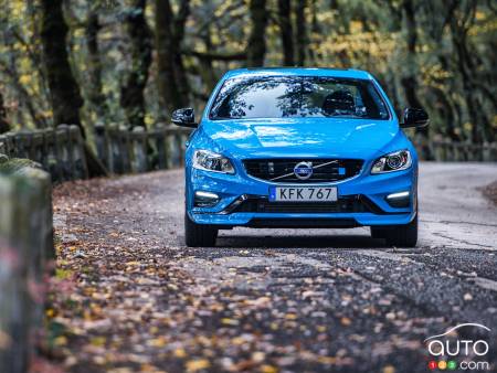 2017 Volvo S60 and V60 Polestar pricing announced