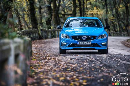 2017 Volvo S60 and V60 Polestar pricing announced