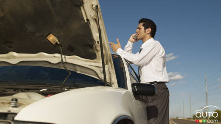 Chevrolet India employee lends his car to stranded family