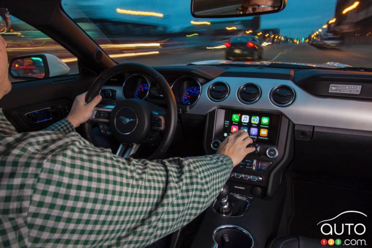 SYNC 3, Apple CarPlay et Android Auto offerts sur tous les Ford 2017
