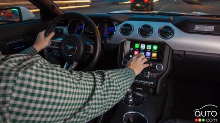 SYNC 3, Apple CarPlay et Android Auto offerts sur tous les Ford 2017
