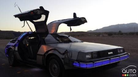 Une DeLorean Retour vers le Futur autographiée à vendre sur eBay