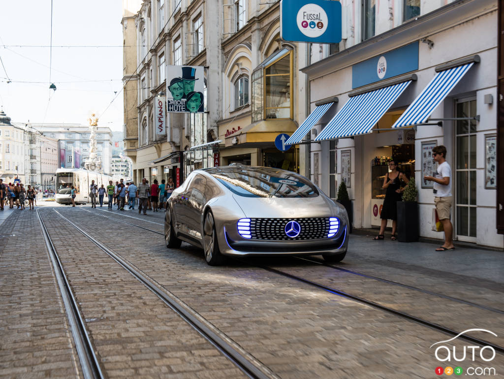 Le concept Mercedes-Benz F 015: Luxury in Motion