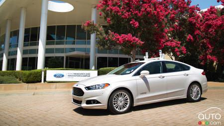 Ford mise gros sur les véhicules autonomes