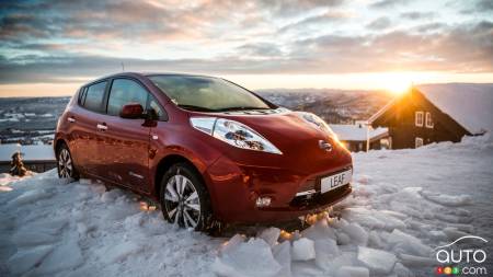 Vidéo : la Nissan LEAF sillonne les routes d’Europe