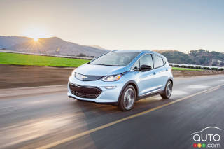 Research 2017
                  Chevrolet Bolt EV pictures, prices and reviews