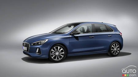 Paris 2016: Next-gen Hyundai Elantra GT on display