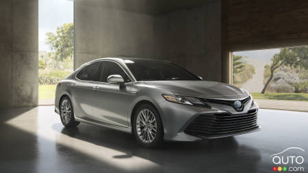 Détroit 2017 : la nouvelle Toyota Camry 2018, plus sportive et racée que jamais