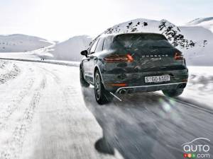 Porsche Macan on ice with rally legend Walter Röhrl