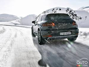 Le Porsche Macan, la neige et la légende Walter Röhrl