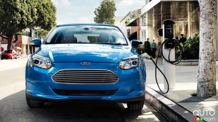 Ford to Develop More Electric Vehicles