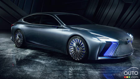 Tokyo 2017: Lexus LS+ Concept Edges Closer to Autonomous Driving