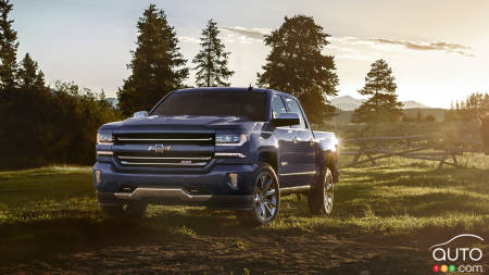 Chevrolet Silverado Centennial Edition Goes to World Series MVP