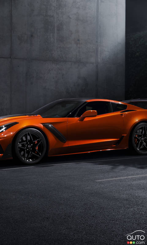 2019 Chevrolet Corvette ZR1 is Coming and, Dear God, So Much Power!