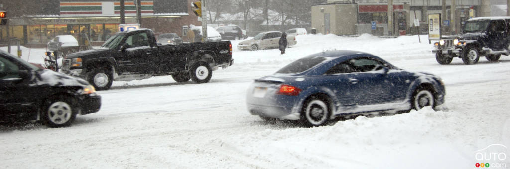Adapt Your Driving to Avoid Unpleasant Surprises in Winter