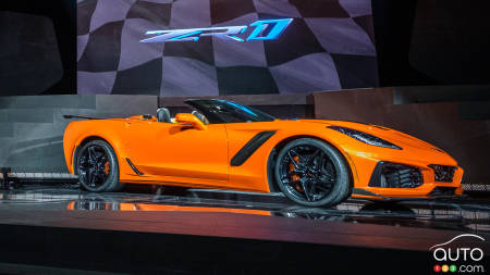 Los Angeles 2017: New 2019 Chevrolet Corvette ZR1 Goes Topless