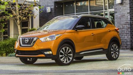 Los Angeles 2017: Nissan Unveils Another Small SUV Called Kicks!