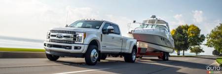 2018 Ford Super Duty Returns with More Power and Towing Capacity