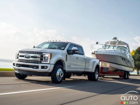 Le Ford Super Duty 2018 aura encore plus de puissance et de capacité de remorquage