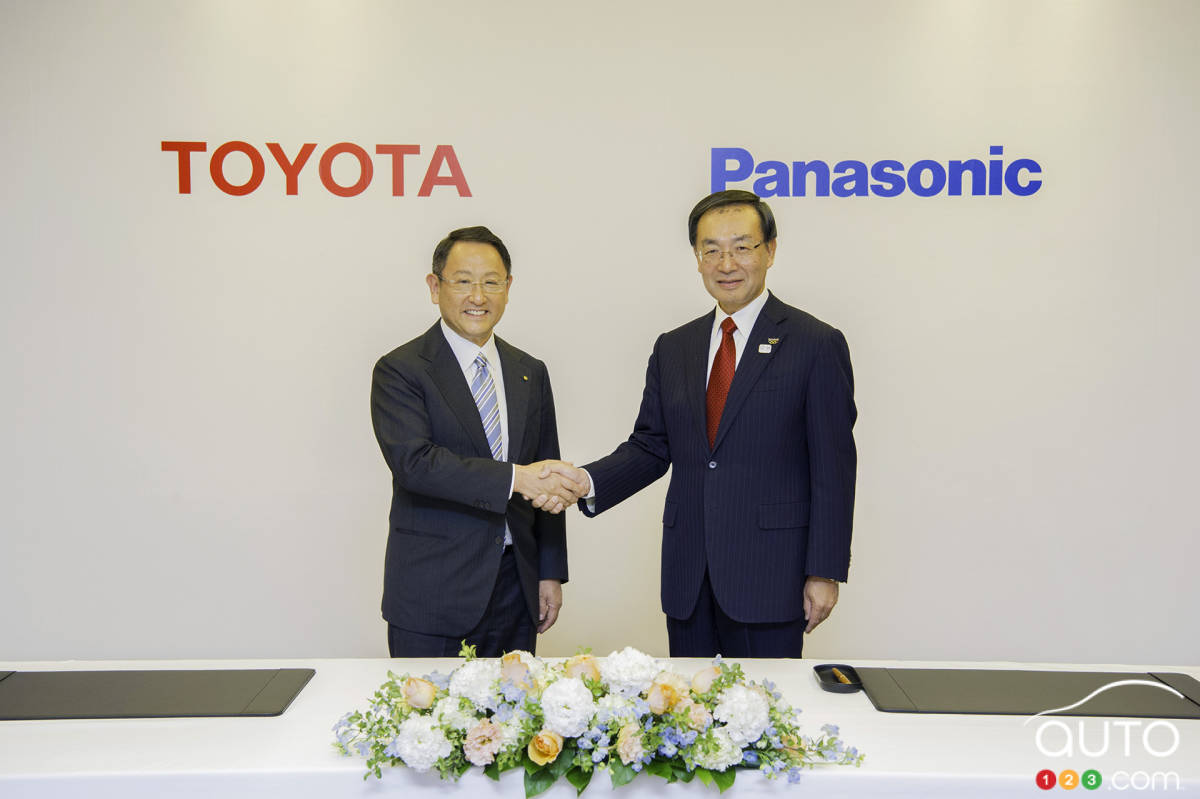 Toyota veut fabriquer des batteries avec Panasonic