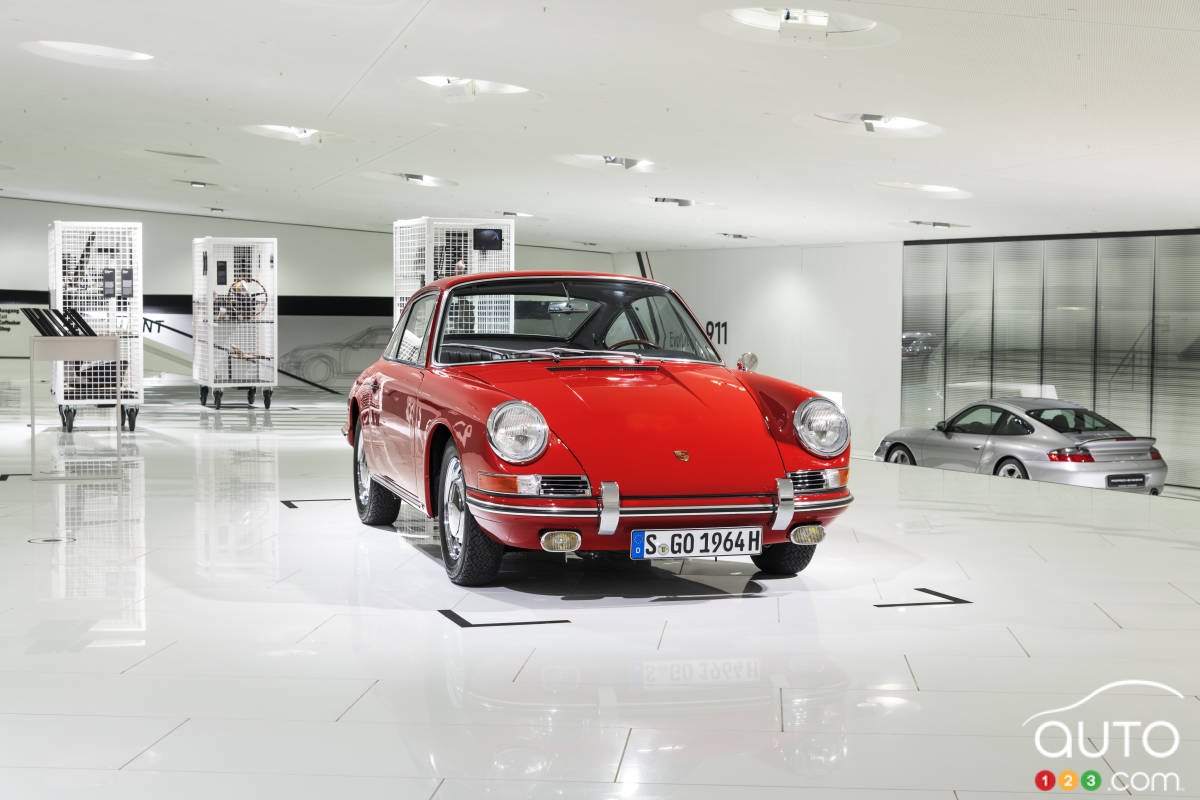 Check out the Oldest Porsche 911 at the Porsche Museum