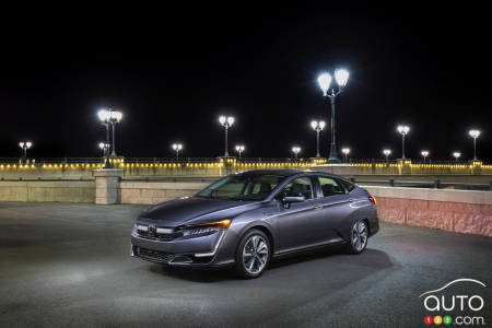 Honda Clarity Plug-In Hybrid Now Available in Canada; Would You Buy it?