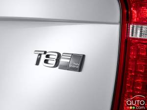 Volvo’s T8 Twin Engine plug-in hybrid powertrain explained (video)