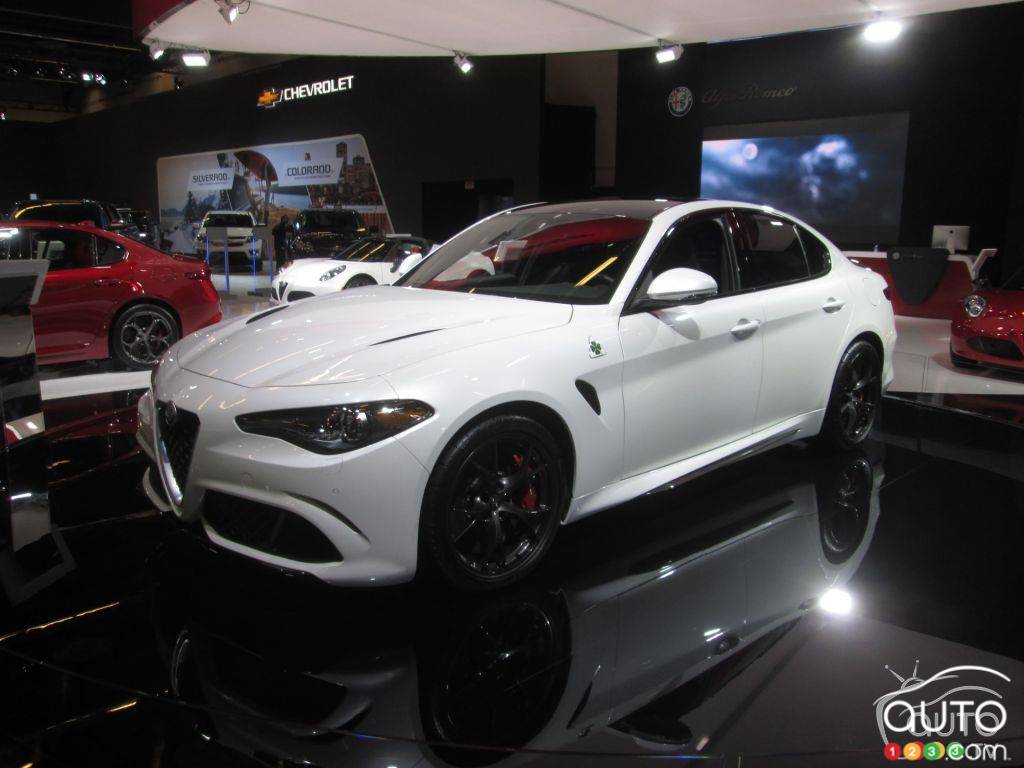 Alfa Romeo Giulia named “Most Beautiful Car of the Year” at International Automobile Festival