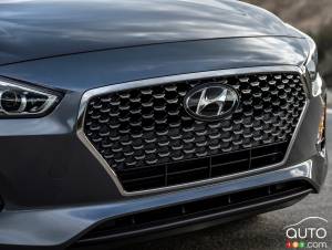Chicago 2017 : la Hyundai Elantra GT 2018 se dévoile en partie
