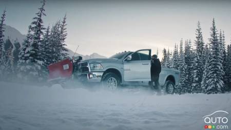 Les camions Ram se moquent des conditions et de la météo (vidéos)