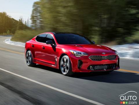 Toronto 2017: 2018 Kia Stinger, 2017 Cadenza and Niro (videos)