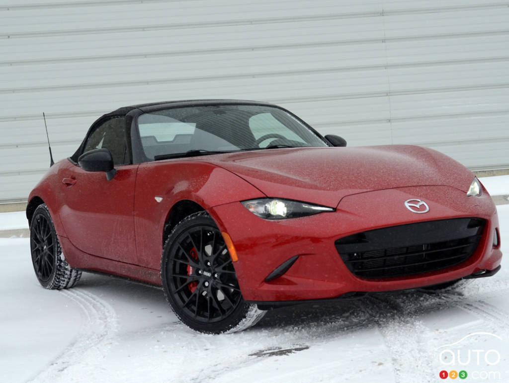 Mazda Mx 5 In The Snow Vincent Aube S View Car Reviews Auto123