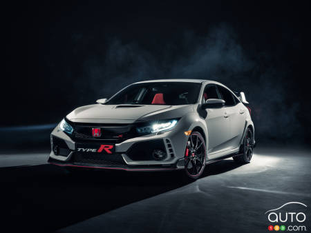 Honda Civic Type R makes surprise debut in North America