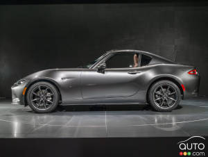 Mazda MX-5 RF’s styling excellence confirmed by top Red Dot award