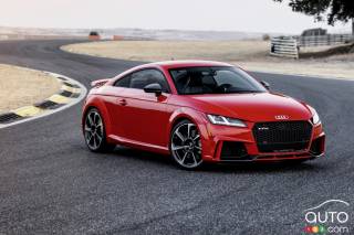 Research 2018
                  AUDI TT RS pictures, prices and reviews