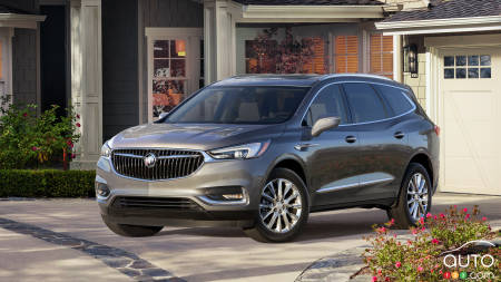 New York 2017: Discover the Redesigned 2018 Buick Enclave