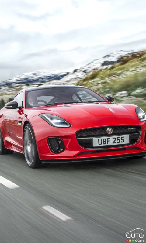 New York 2017: How Does a 4-Cylinder Jaguar F-Type Sound?