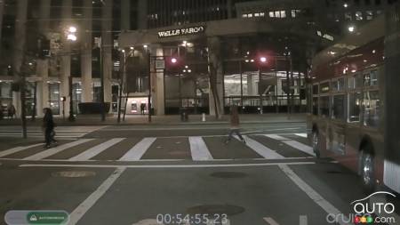 Follow a self-driving Chevrolet Bolt EV in the streets of San Francisco