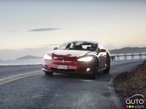 En attendant la Model 3, Tesla vous invite à redécouvrir ses voitures électriques
