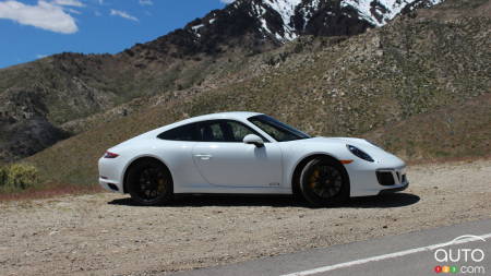 2017 Porsche 911 GTS, the Best Sports Car Out There?