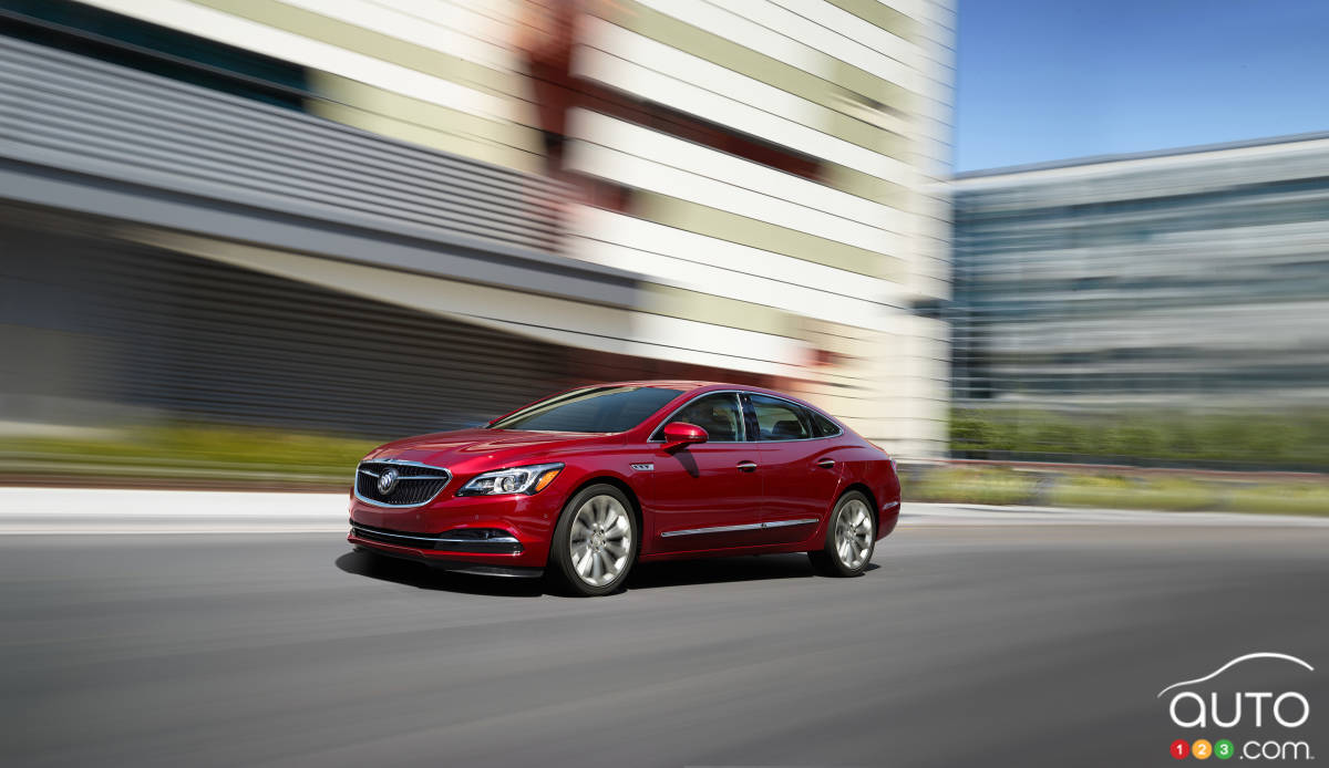 Buick LaCrosse a Hybrid Once Again for 2018