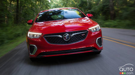 2018 Buick Regal GS Debuts With a Brand New V6 and More