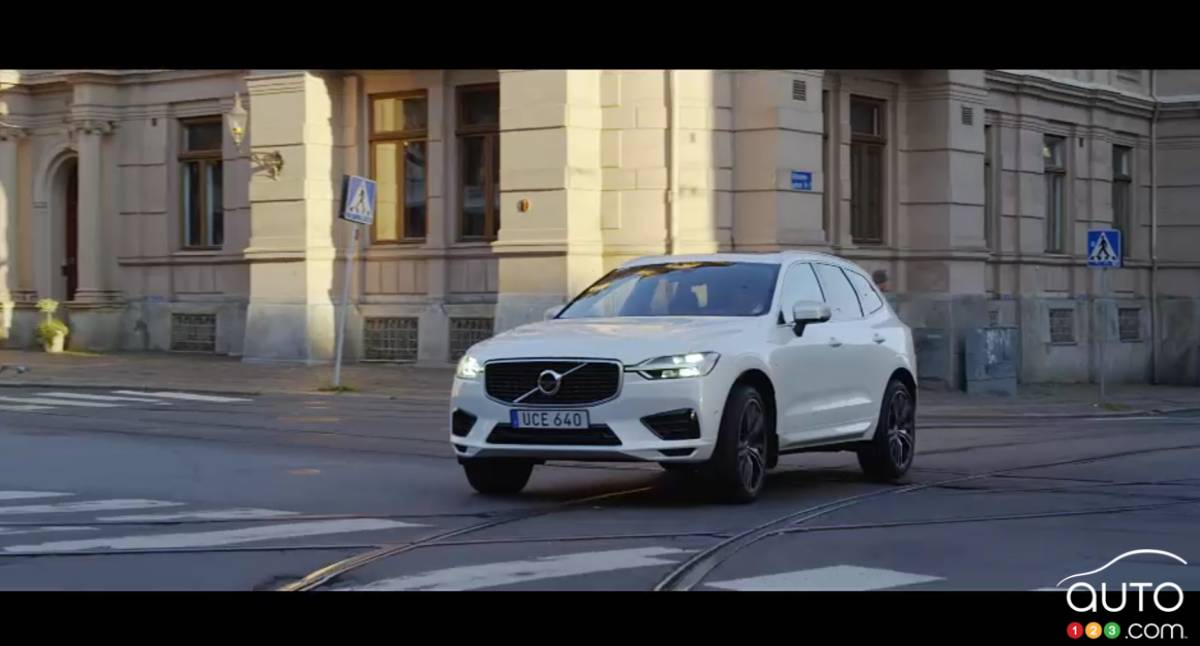 A 3rd look at the upcoming  Volvo XC40, in video