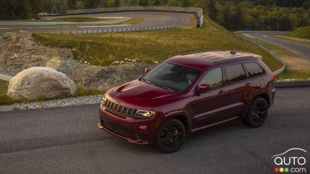 Le Jeep Grand Cherokee Trackhawk et ses 707 chevaux : une vidéo à voir avant notre essai
